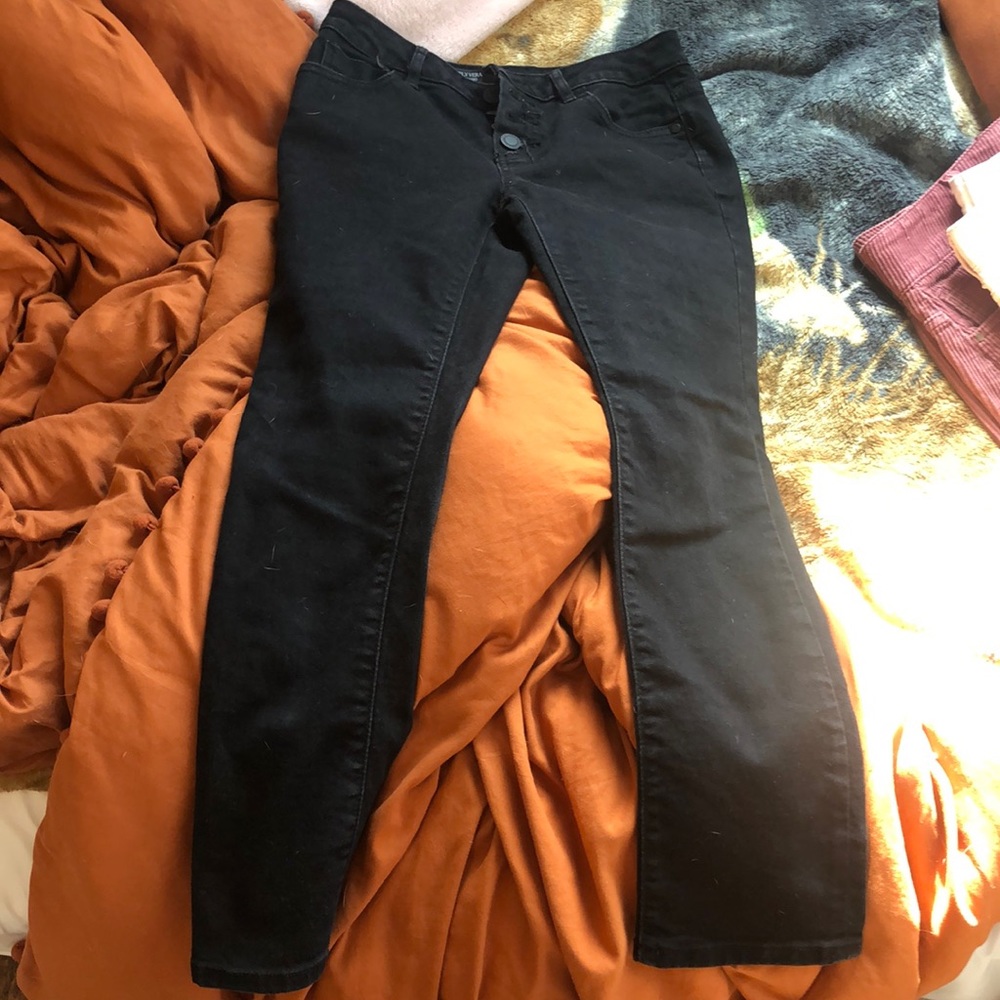 Simply Vera Mid Rise denim black jeans